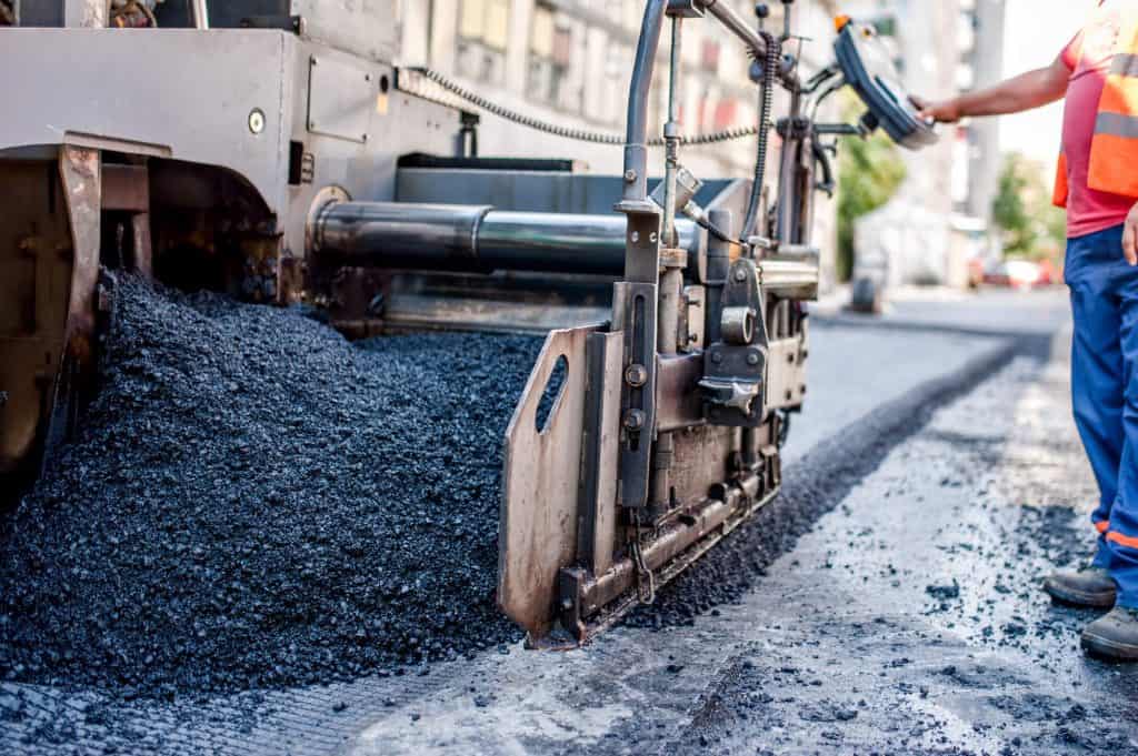 Four Reasons You Might Need Asphalt Repair 4